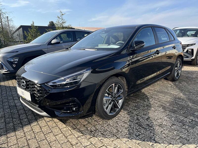 Hyundai i30 ADVANTAGE PLUS TOTWINKEL+SMART-KEY