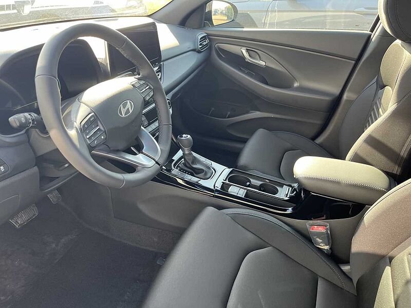 Hyundai i30 ADVANTAGE PLUS TOTWINKEL+SMART-KEY